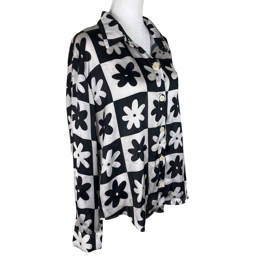 Lisa Says Gah Bailey Floral Checkerboard Blouse Satin Pajama Shirt Size Medium - Picture 3 of 7